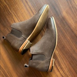 NEW Kenneth Cole Men’s Chelsea Boots - Dark Brown